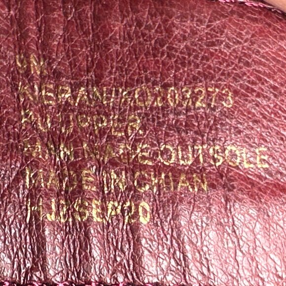 XOXO Women’s Burgundy Victorian Lace-Up Booties Size 9 Croc Embossed - Picture 8 of 10